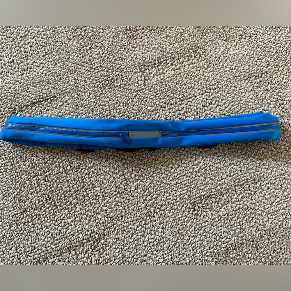Cigna Blue Running Belt New